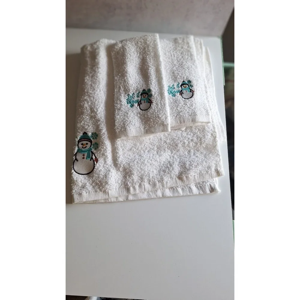 SNOWMAN EMBROIDERED BATH TOWEL SET 3 PIECE CHRISTMAS HOLIDAY BATHROOM